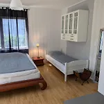 Tilava Huone Rannan Laehellae 홈스테이 *