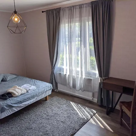 Privatunterkunft Tilava Huone Rannan Laehellae *